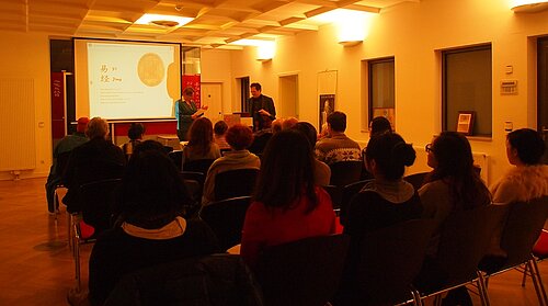 Legitime Vermutungen zum Buch der Wandlungen