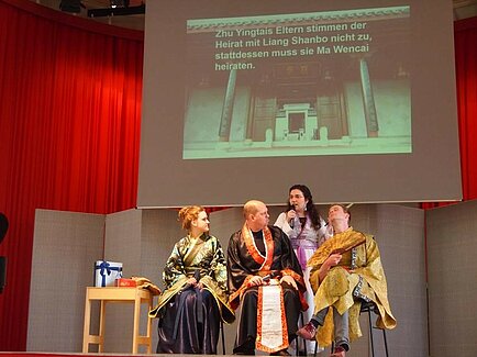 Theatergruppe der Erlanger Sinologie beim "Chinese Bridge"-Wettbewerb 2016