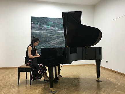 Klaviermusik und künstlerische Einblicke