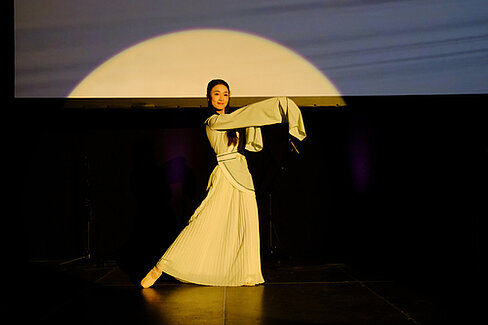 Neujahrsgala mit der Jiangsu Performing Arts Group