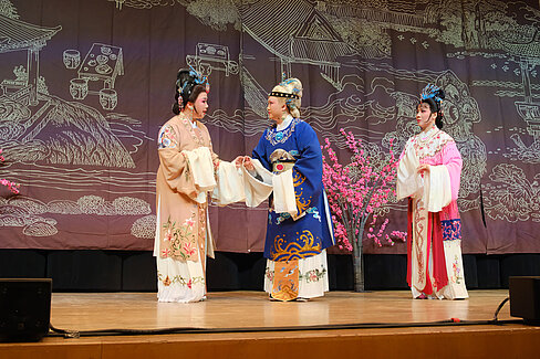 Yue-Oper: Der Traum der roten Kammer