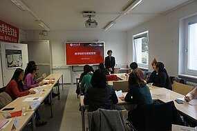 Fortbildung für Chinesisch-Lehrkräfte zu den Themen "E-Learning" und "Management von Lehr- und Lernprozessen"