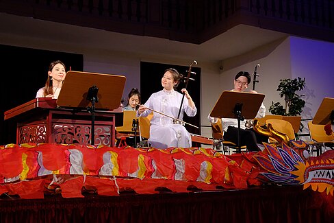 Gala zum chinesischen Neujahrsfest: Bayin Ensemble - Hope of Spring
