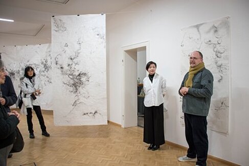 Ausstellung: Like Dew 如露 Like Lightning 亦如电 — I read the Diamond Sutra