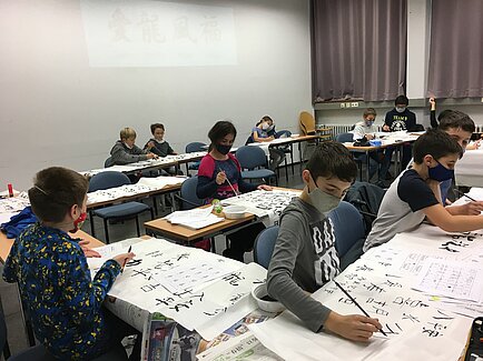 纽伦堡—埃尔兰根孔子学院举办西门子青少年中国文化体验活动