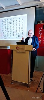 Prof. Dr. Lothar Ledderose: China Schreibt Anders