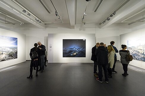 Fotoausstellung ONE STATION – Poesie der Bahnhöfe