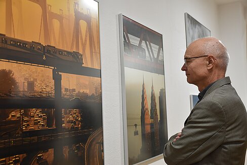 摄影对话展《高铁》亮相纽伦堡艺术周末